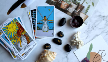 how to read tarot cards